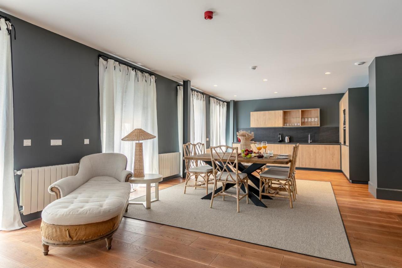 Green-Apartments Reales Atarazanas Suites Севілья Екстер'єр фото