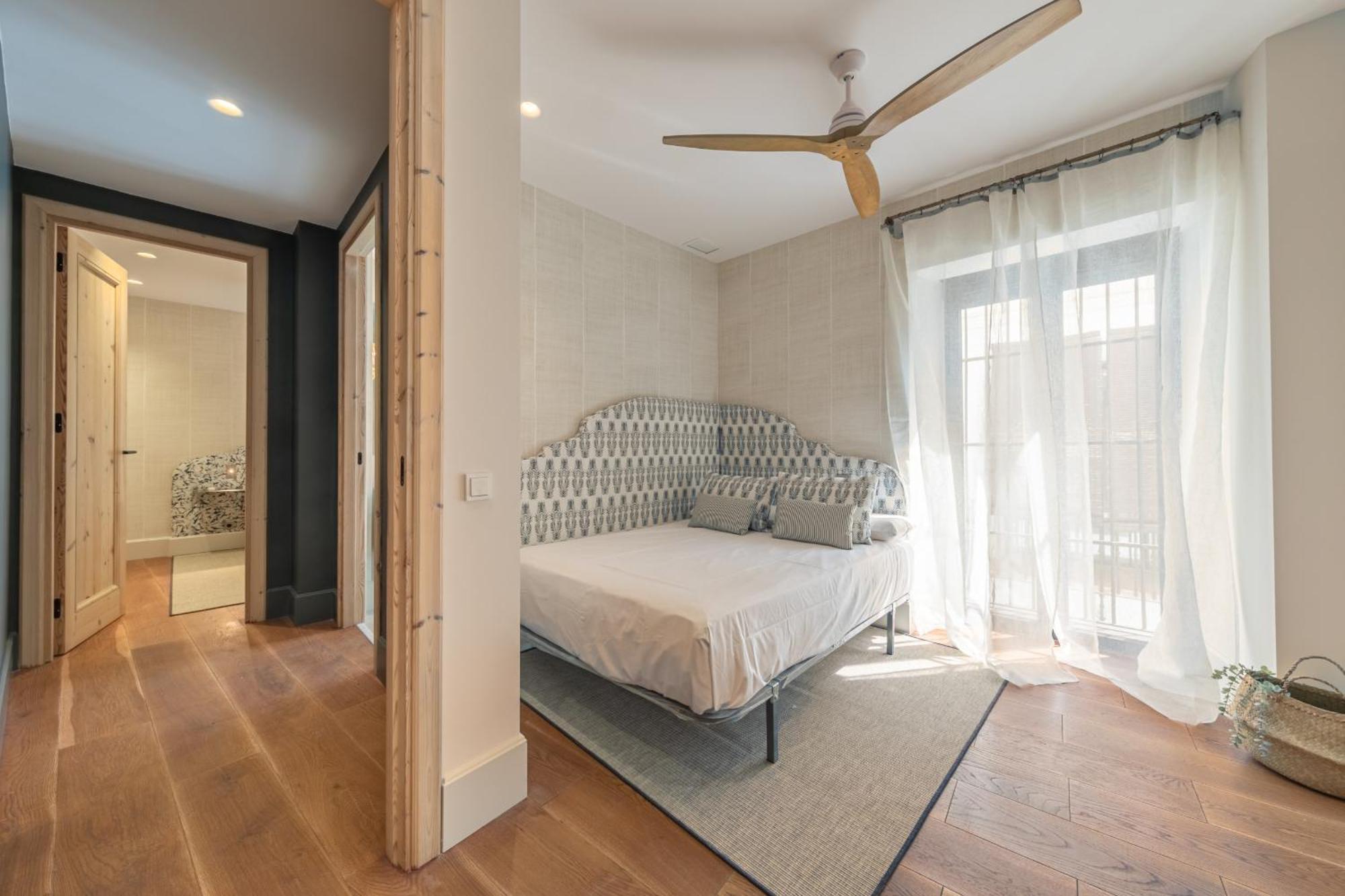 Green-Apartments Reales Atarazanas Suites Севілья Екстер'єр фото